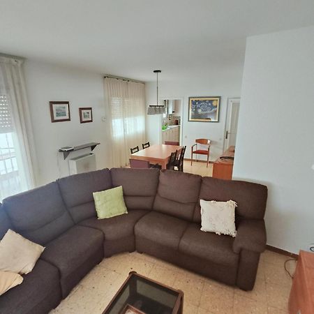 Apartamento Duplex Vacacional Аренис де Мар Екстериор снимка